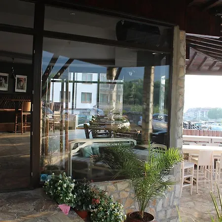 Maria-antoaneta Банско