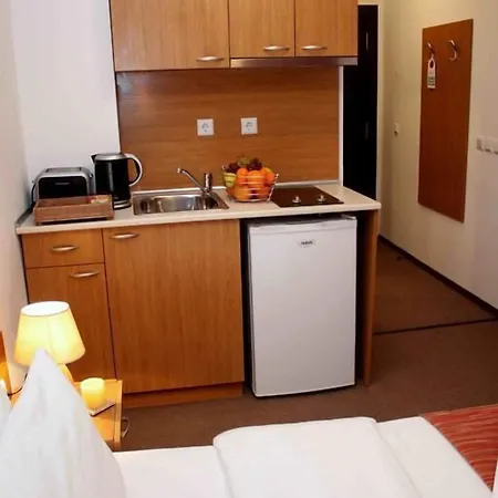 Maria-antoaneta Apartahotel 4*