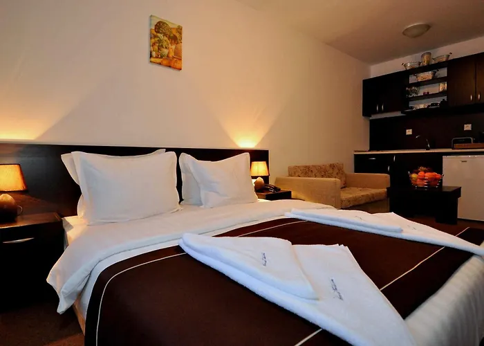 Maria-antoaneta Aparthotel 4*
